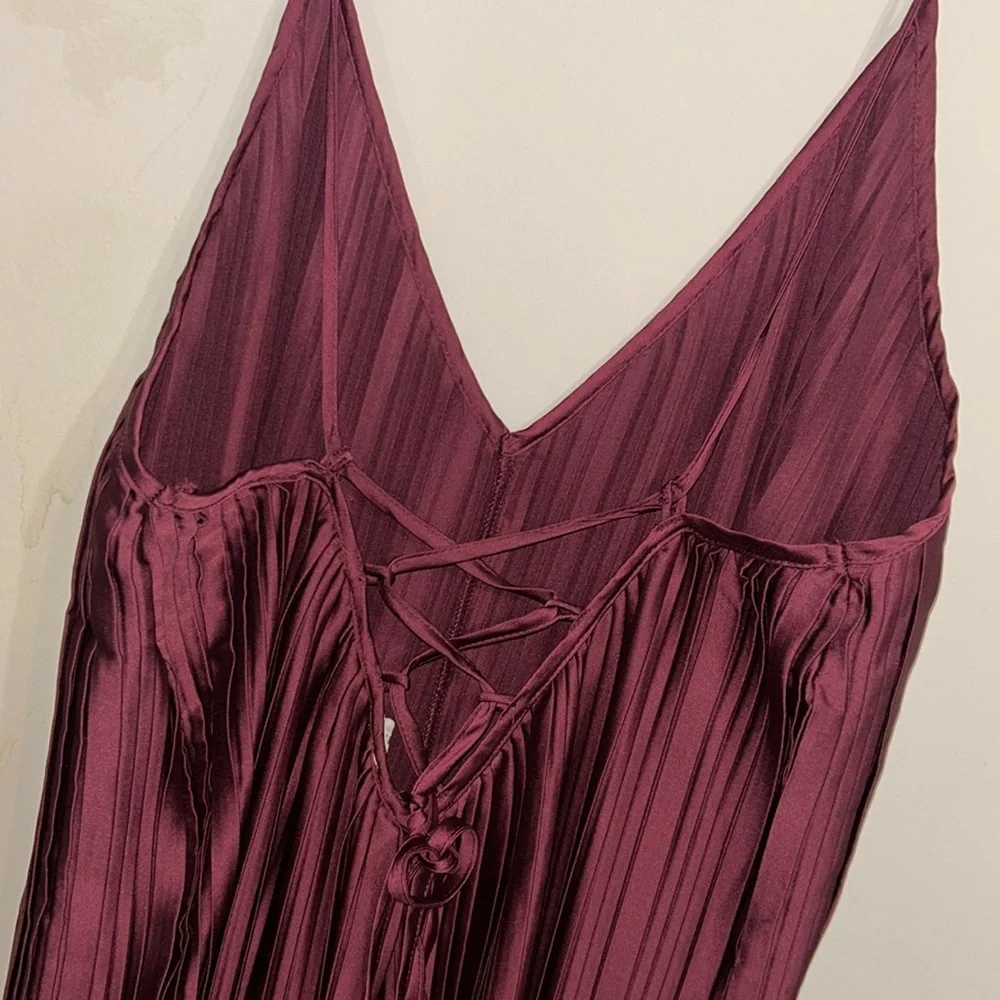 By Anthropologie Sleeveless Plissé Jumpsuit Wine Size XL - Picture 6 of 9